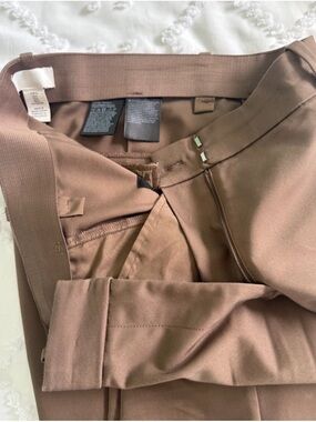 H&M Straight Leg Women's Pants in Brown